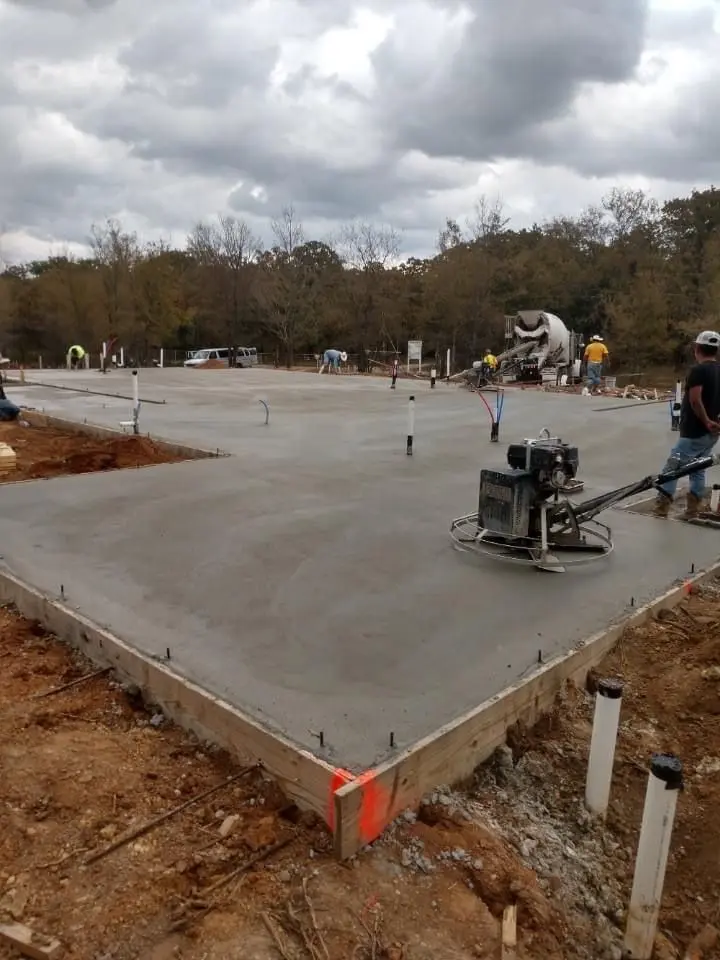 Piso residencial e comercial executado com concreto usinado